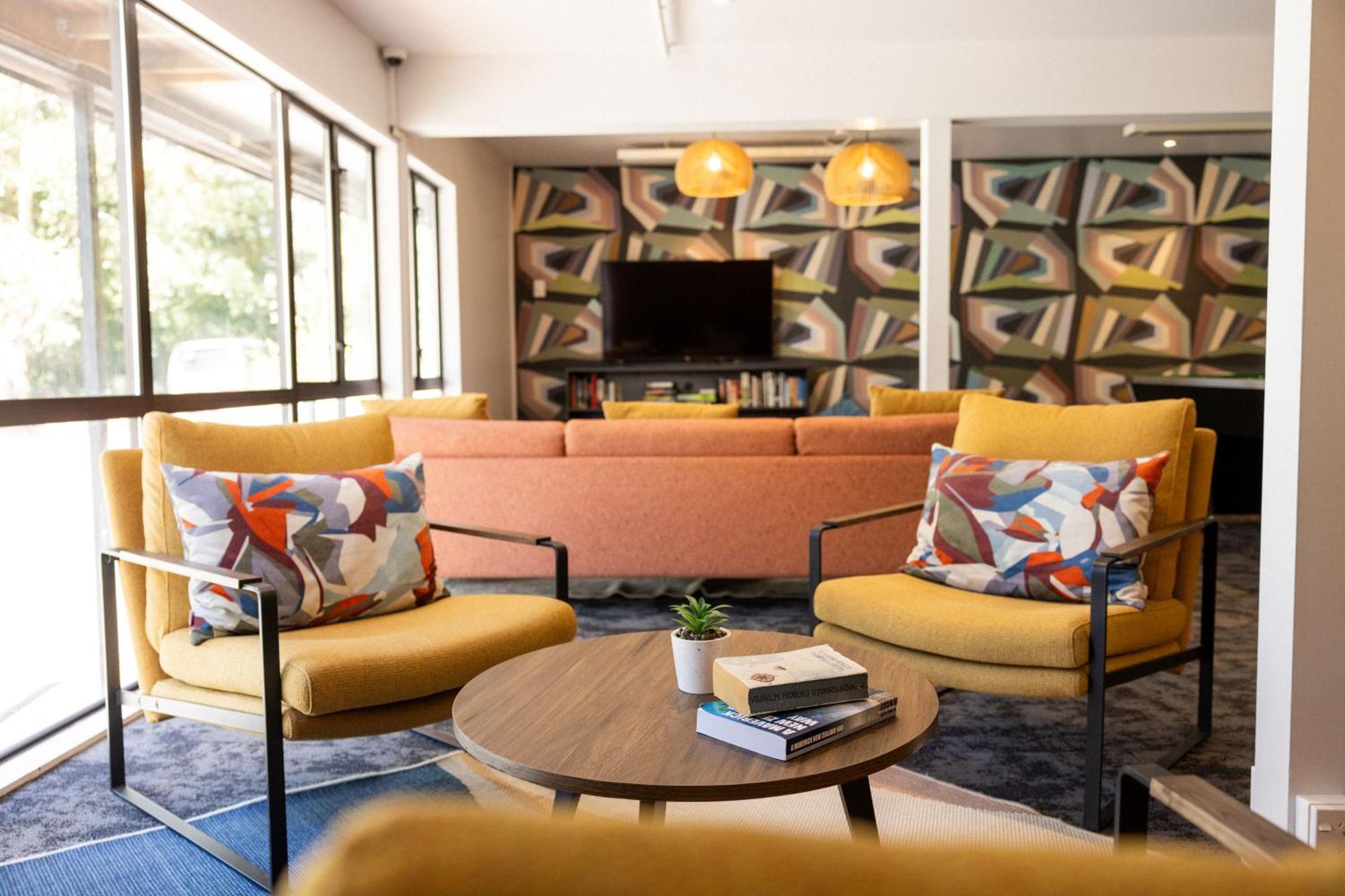 Haka House Queenstown Lakefront Bagian luar foto
