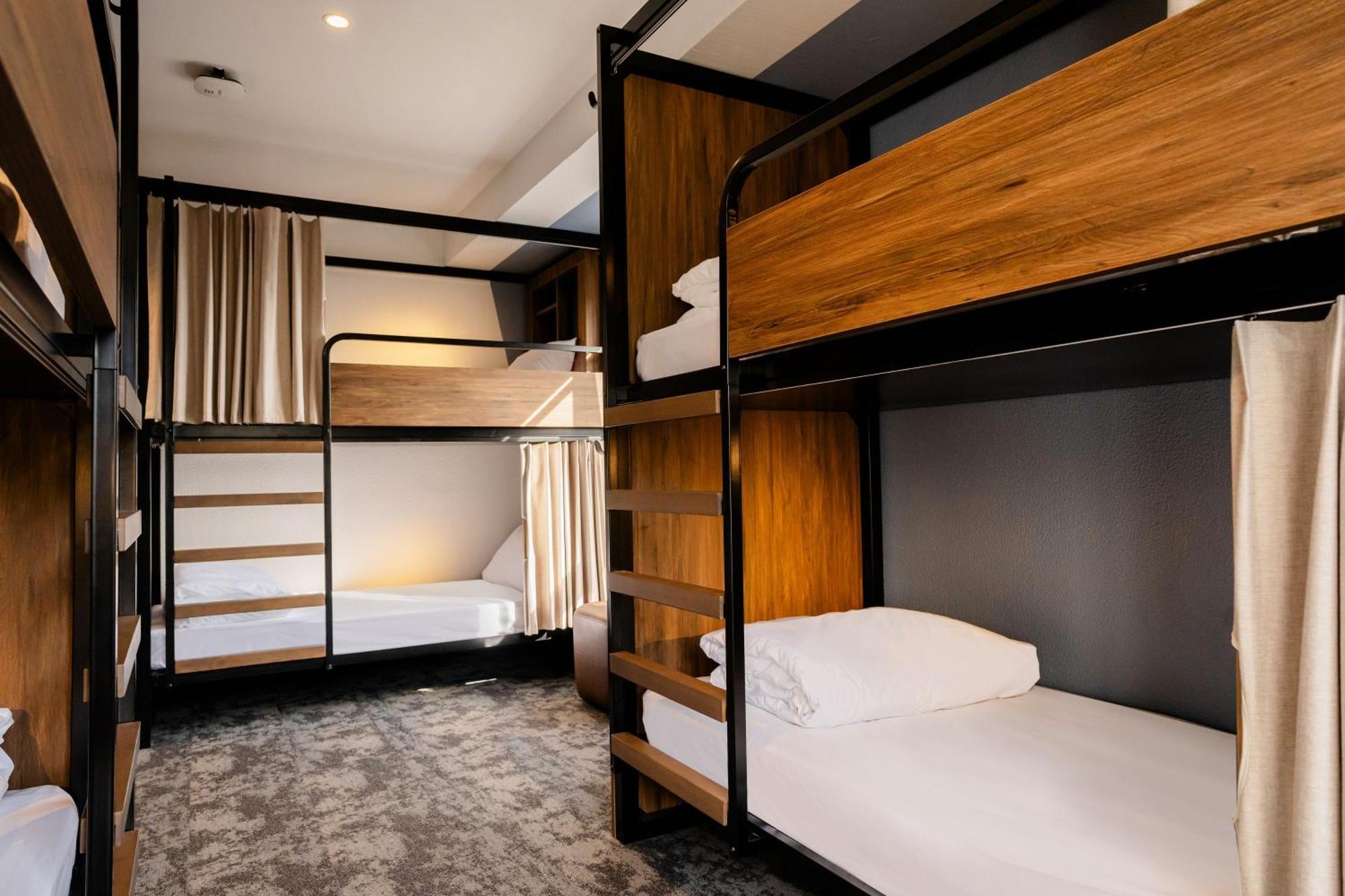 Haka House Queenstown Lakefront Bagian luar foto